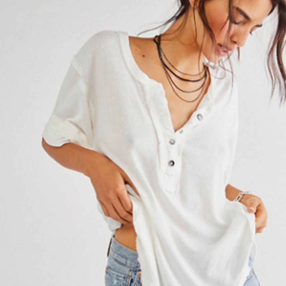 NWT Free People Henley T-Shirt - Picture 1 of 6